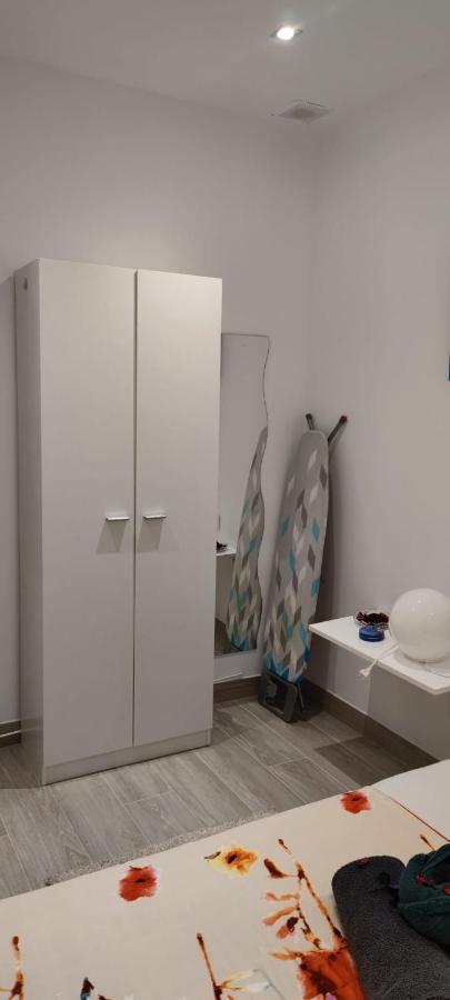 Barcelona,Apartamento Con Terraza Apartment โอสปิตาเล็ต เดอ โยเบรกัต ภายนอก รูปภาพ